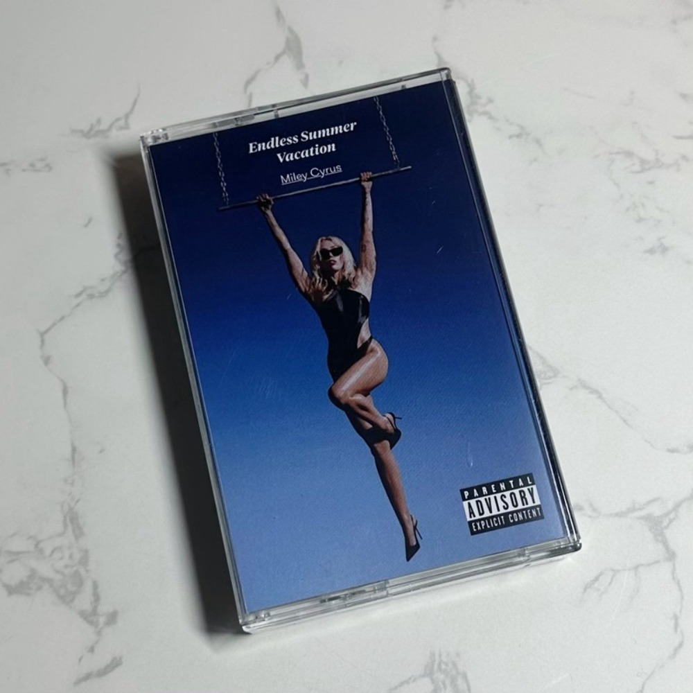 Miley Cyrus Cassette Tape | En - Audio Music For 评论和价格