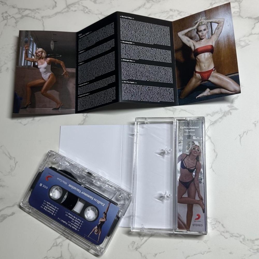 Miley Cyrus Cassette Tape | En - Audio Music For 评论和价格